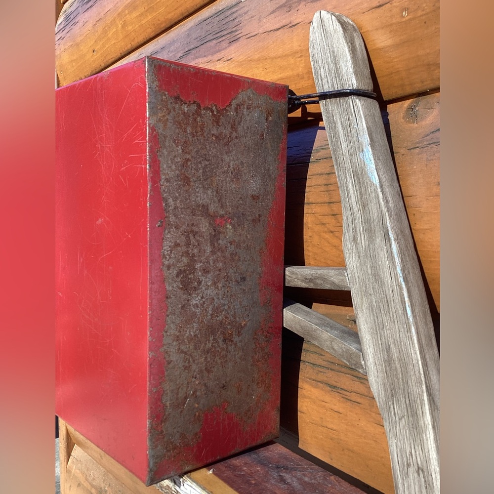 ποΈ Vintage RED PORTA-FILE π§° WOW Vintage Condition - Picture 9 of 16
